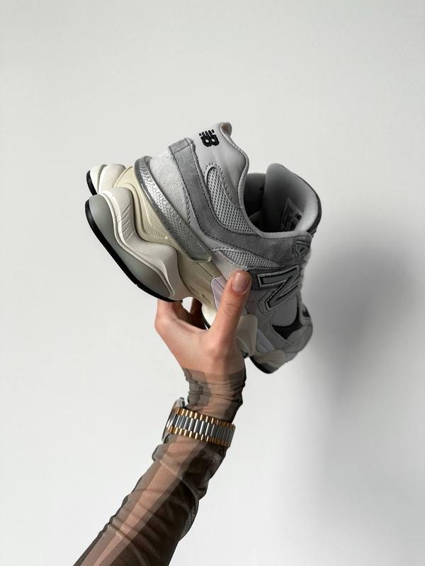 New Balance 9060 Gray