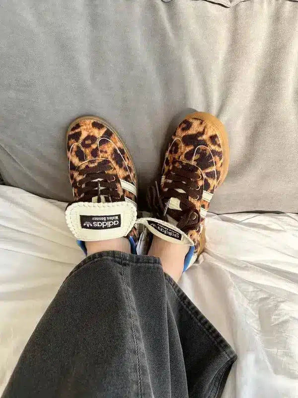 Samba Wales Bonner Leopar