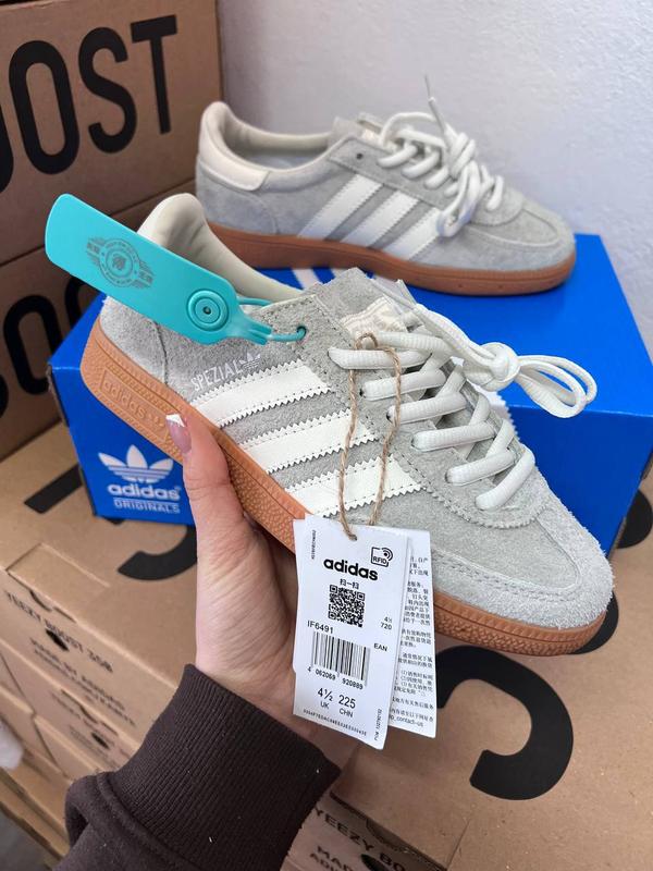 Adidas Spezial Gri