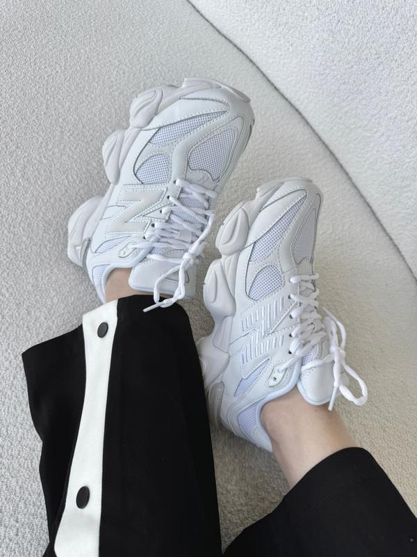 New Balance 9060 Full White
