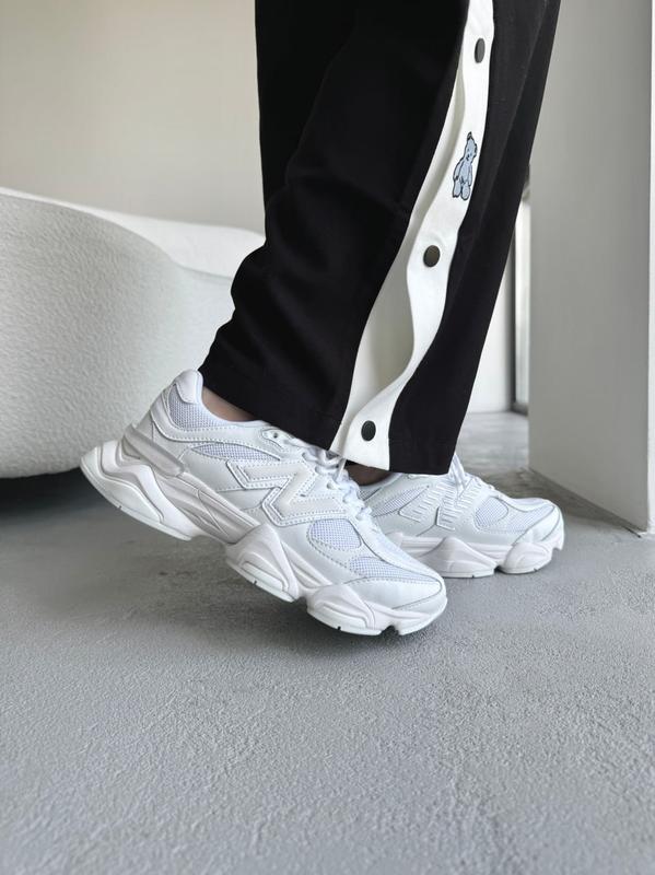 New Balance 9060 Full White