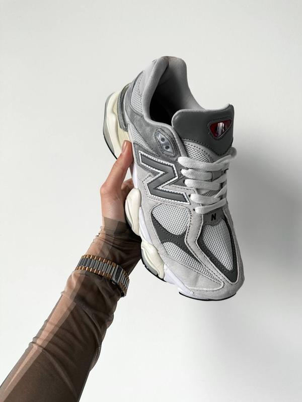 New Balance 9060 Gray