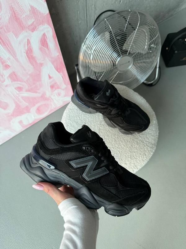 New Balance 9060 Full Black