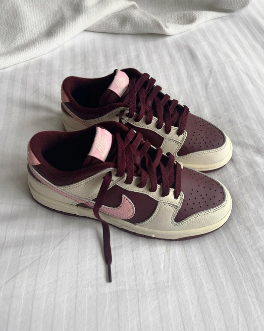 Dunk Low Valentine's